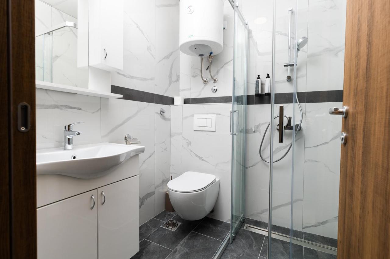 Garni Hotel Imperium Subotica Buitenkant foto