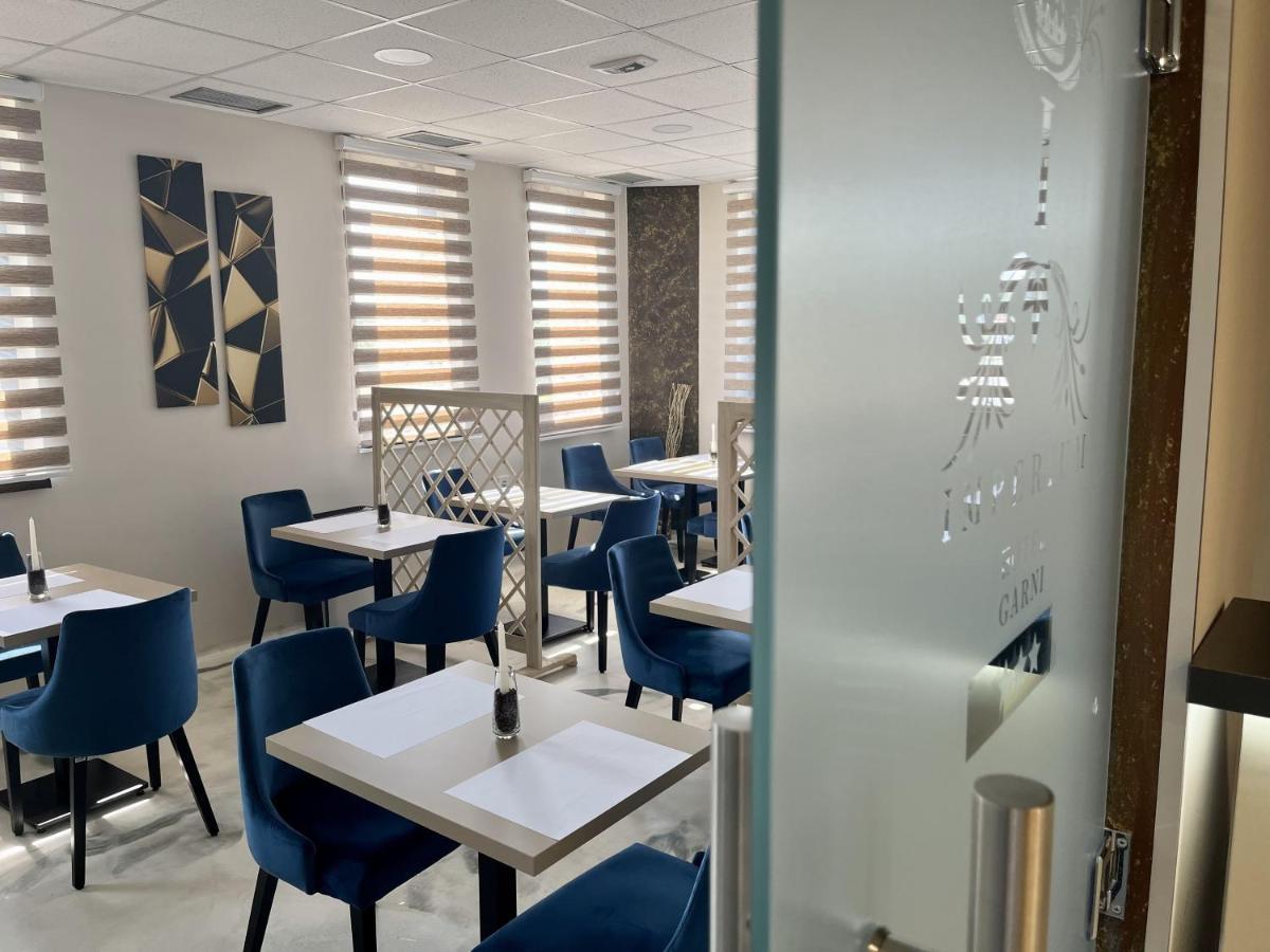 Garni Hotel Imperium Subotica Buitenkant foto
