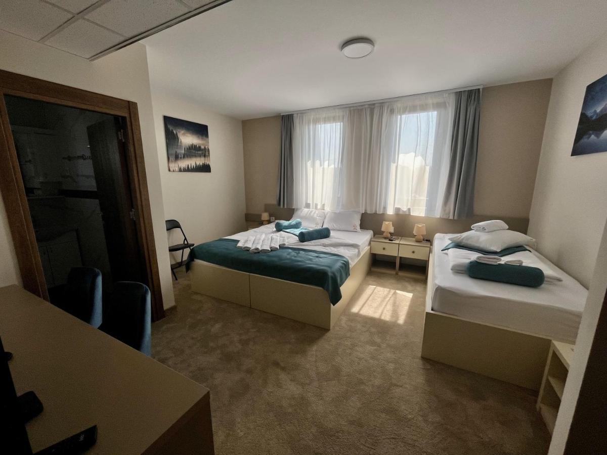 Garni Hotel Imperium Subotica Buitenkant foto